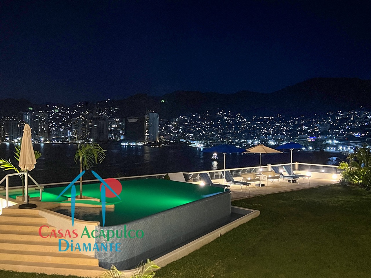 Villa Sahasrara - Alberca y jardín 42